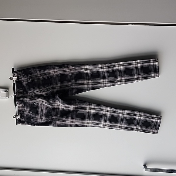 Karen Millen Ombre Check Stretch Pants - Picture 6 of 7